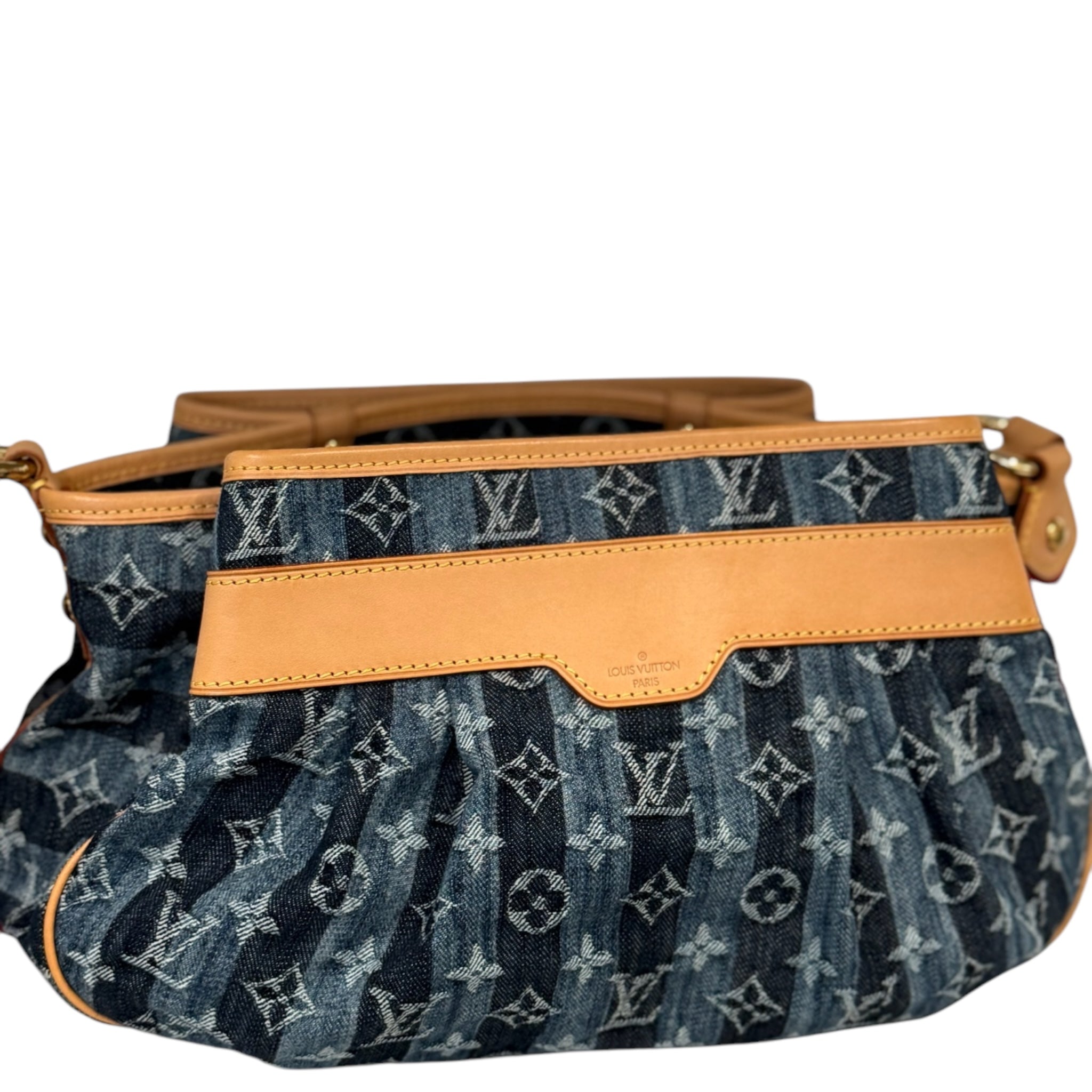 PRE-OWNED LV Blue Denim Raye Porte Epaule MM