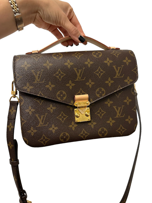 LOUIS VUITTON - Monogram Canvas Pochette Metis