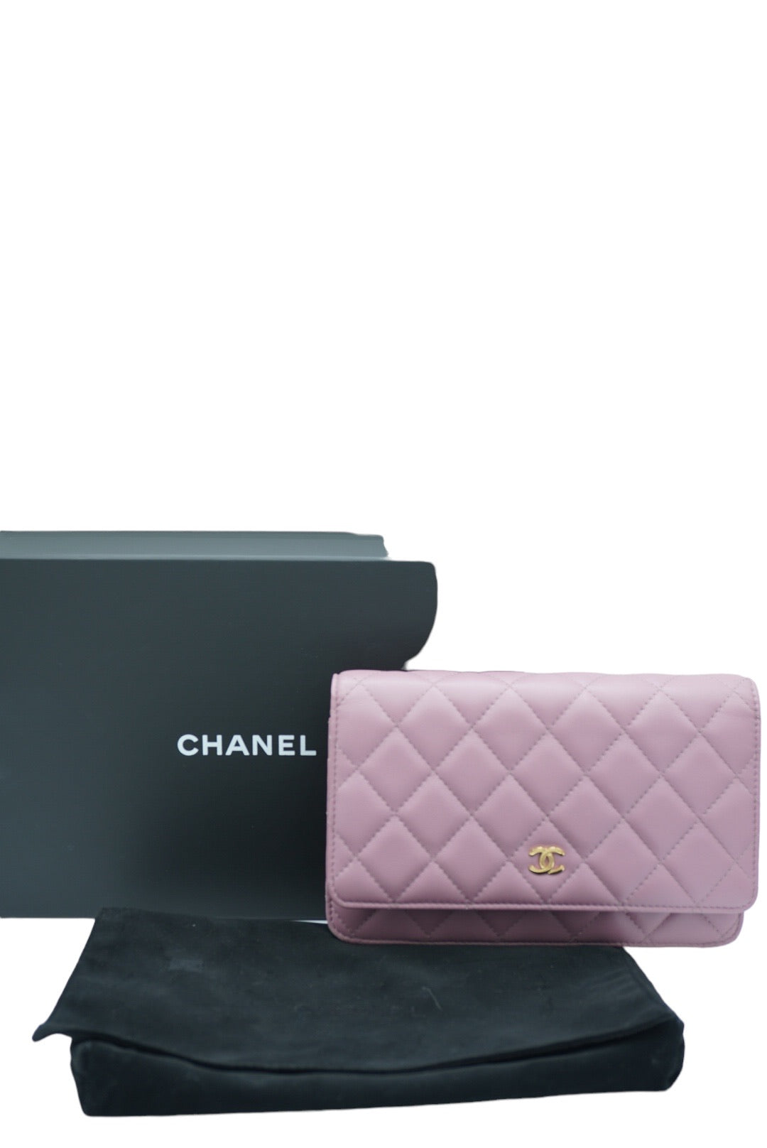 CHANEL - Matelasse Piel de cordero rosa ahumado WOC