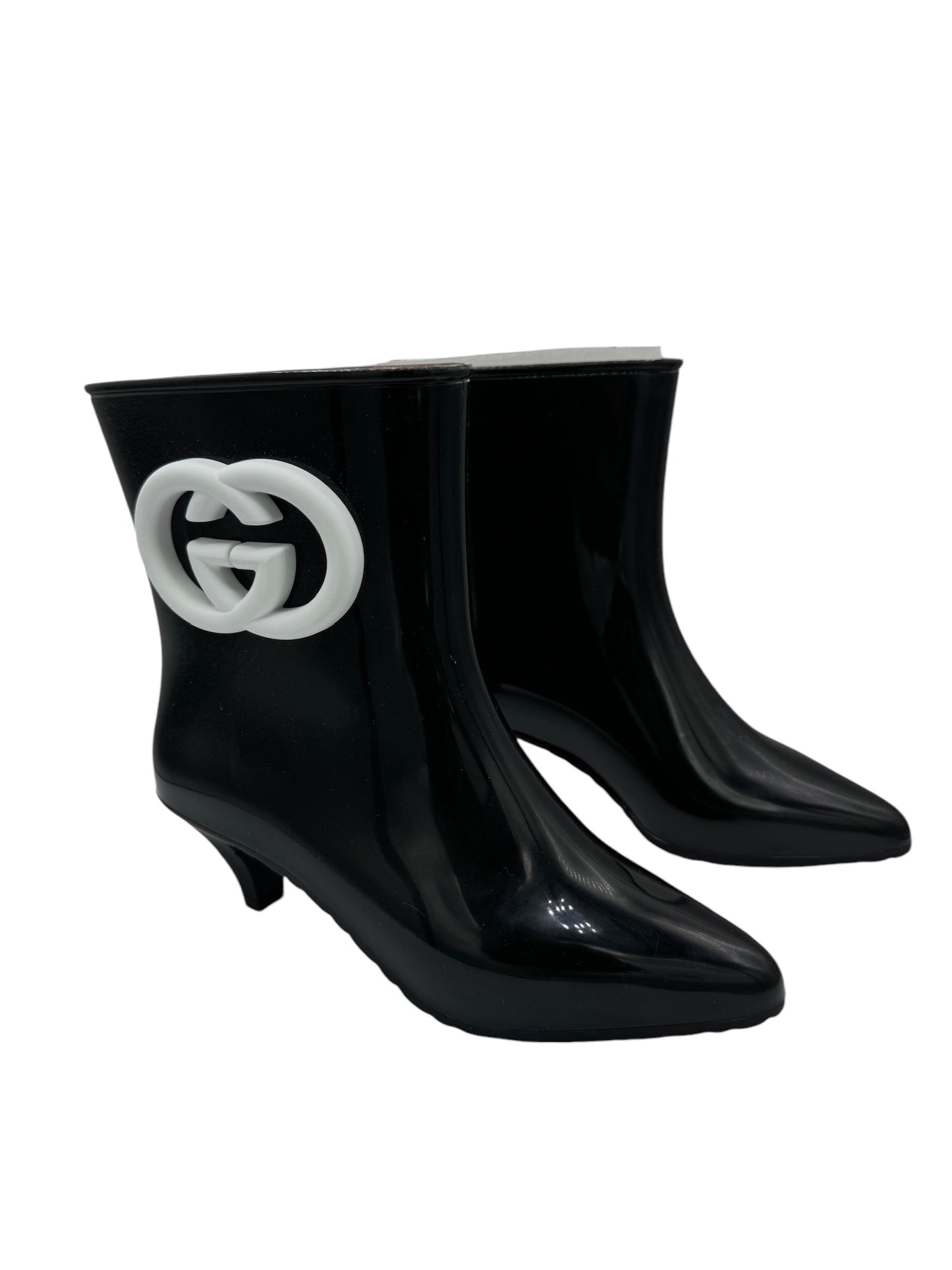 PRE-OWNED Black Interlocking GG Rubber Rain Boots