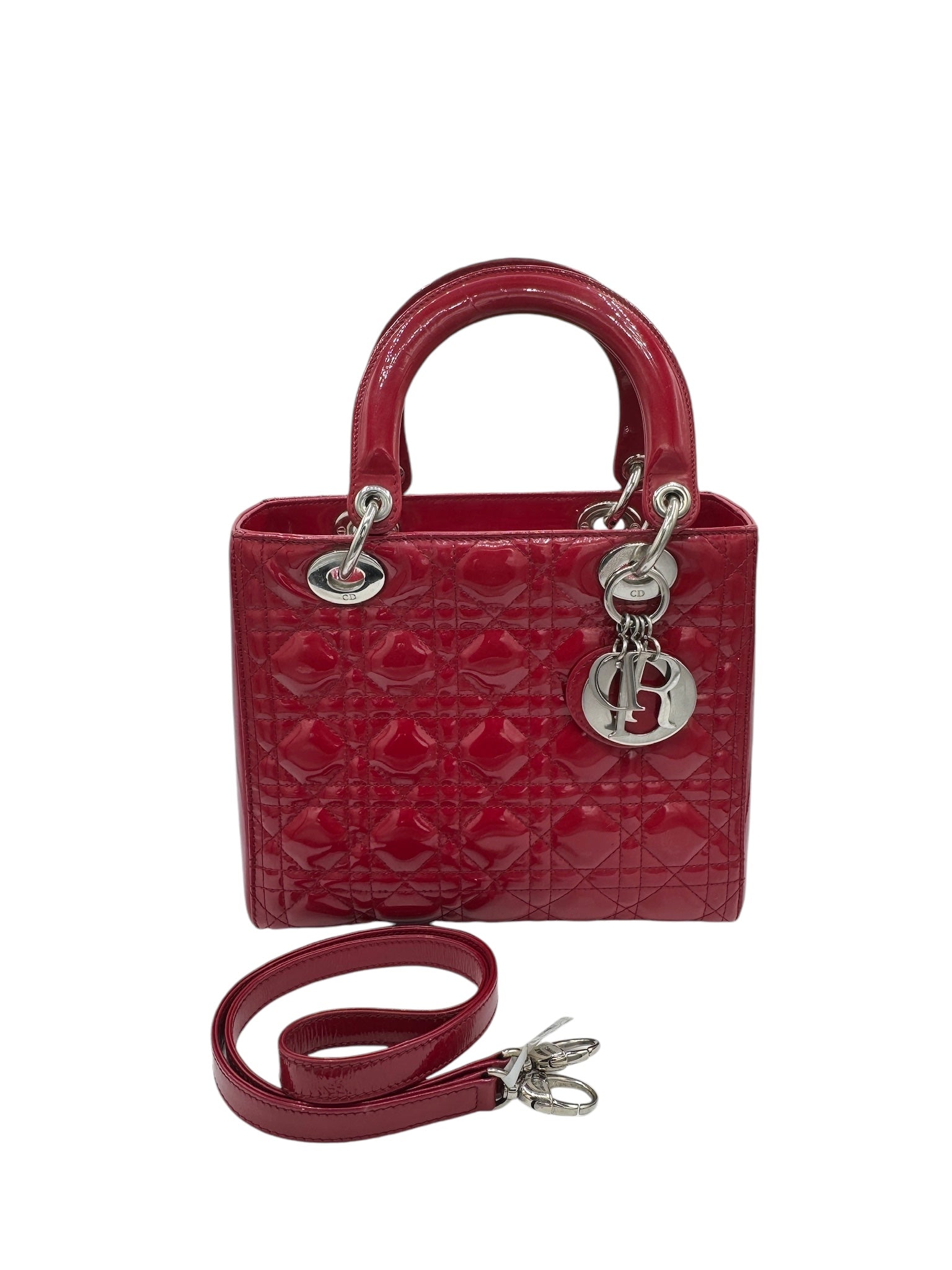 Bolso de hombro mediano Lady Dior de piel de charol roja de segunda mano