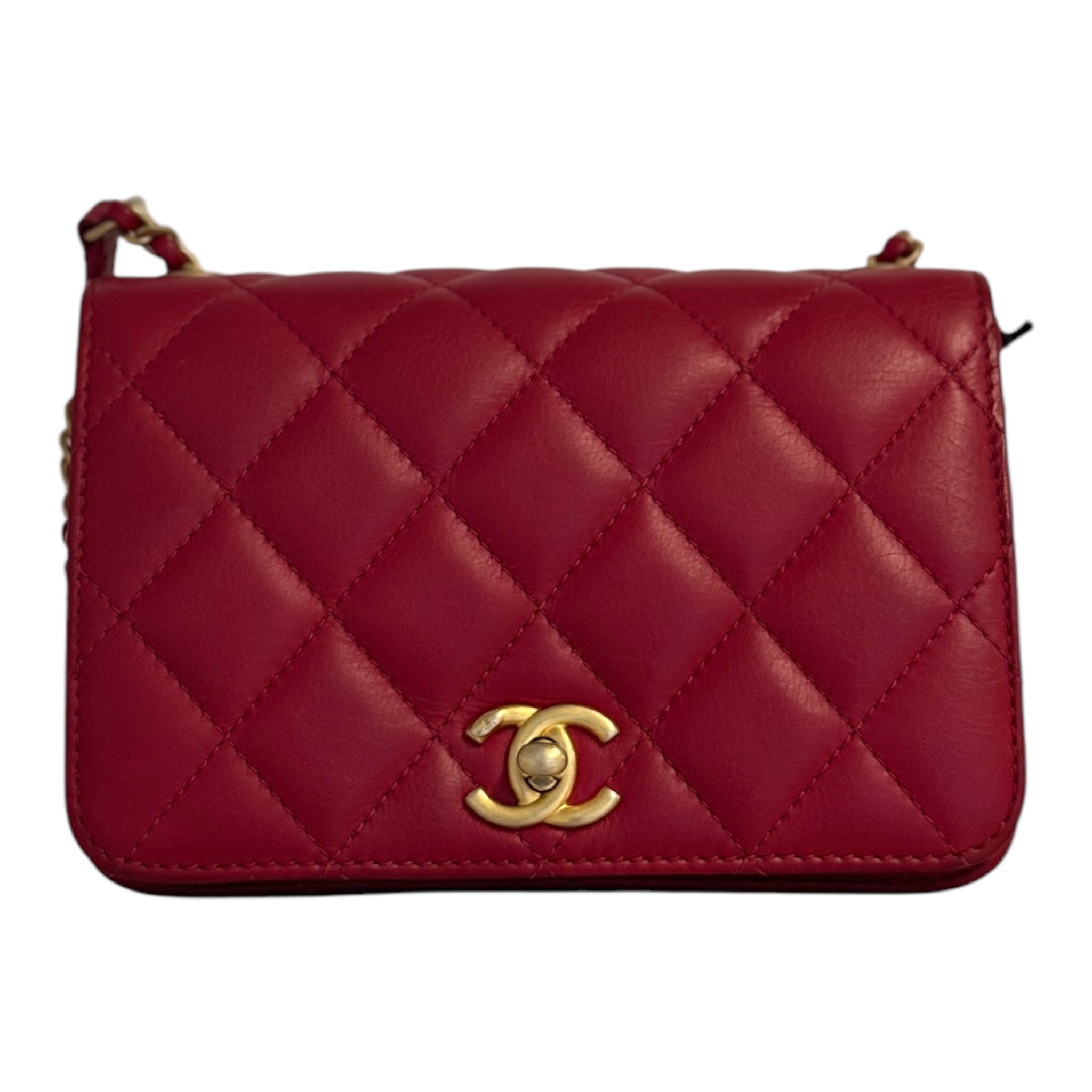 Bolso mini con solapa y cadena lateral de piel de cordero acolchada roja CC USADO