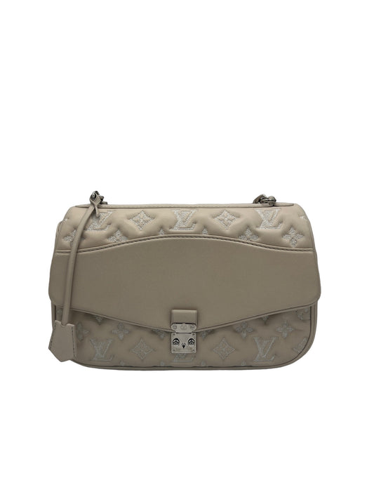 LOUIS VUITTON - Ivory Lambskin Mama Brodeire Pochette