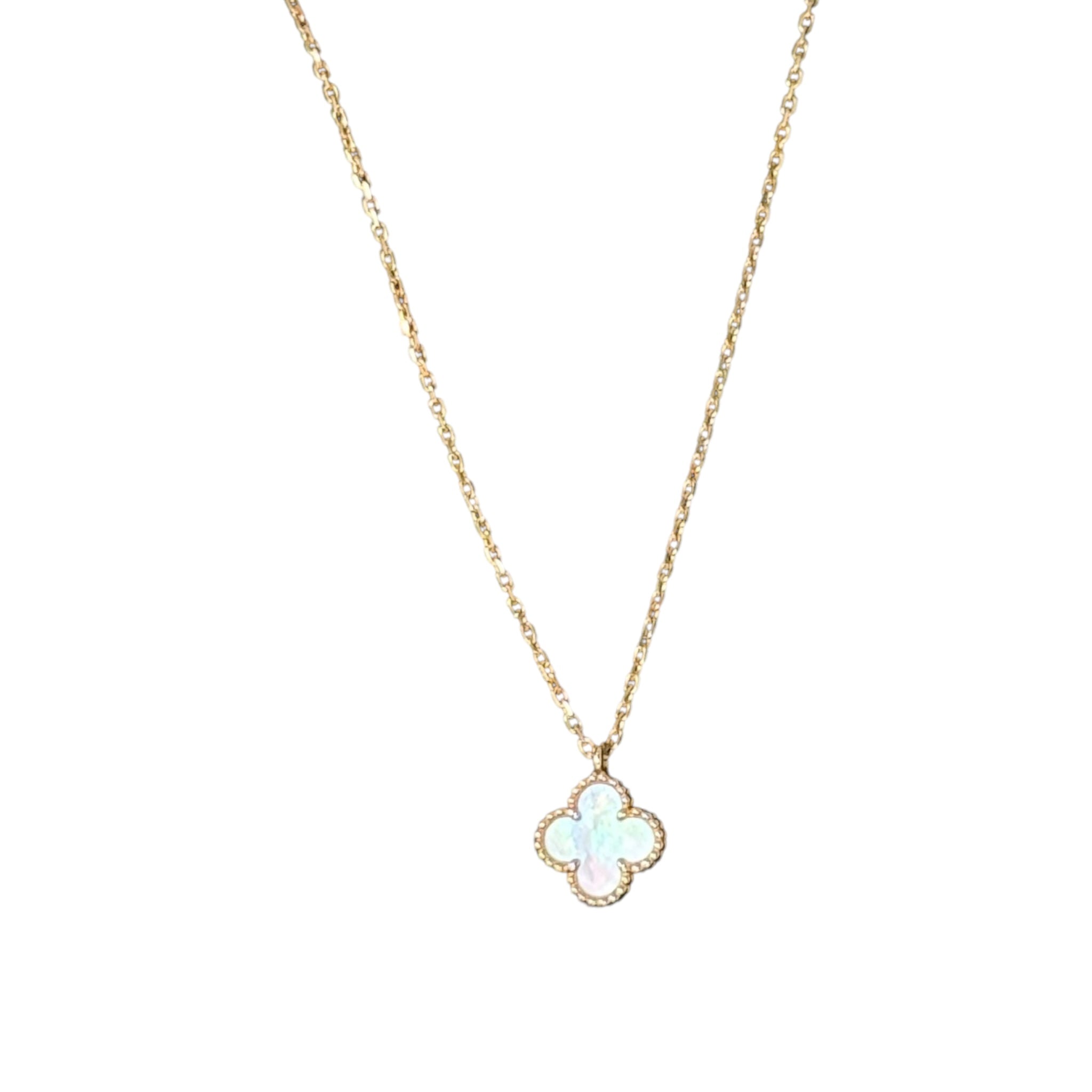 PRE-OWNED Sweet Alhambra Mother of Pearl Necklace
