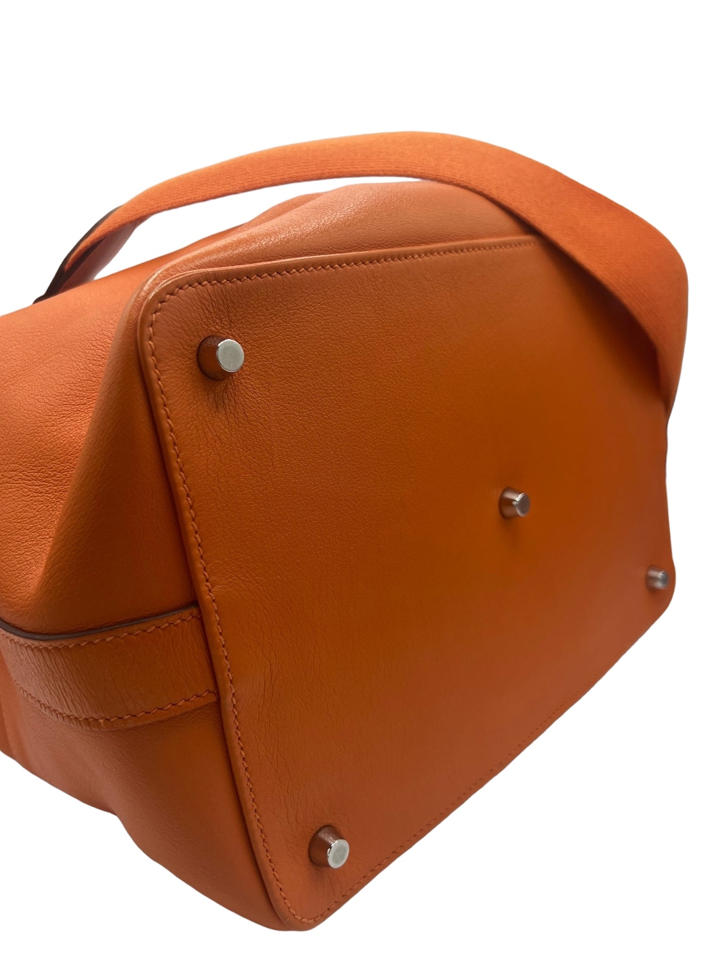 HERMES - Orange Toolbox 26 Feu Veau Crossbody Bag