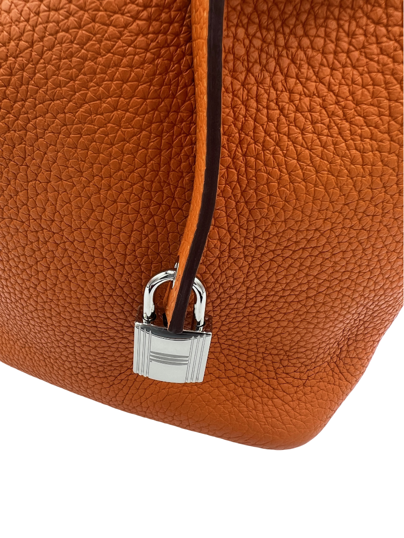 HERMES - Picotin Lock PM Apricot Taurillon Clemence