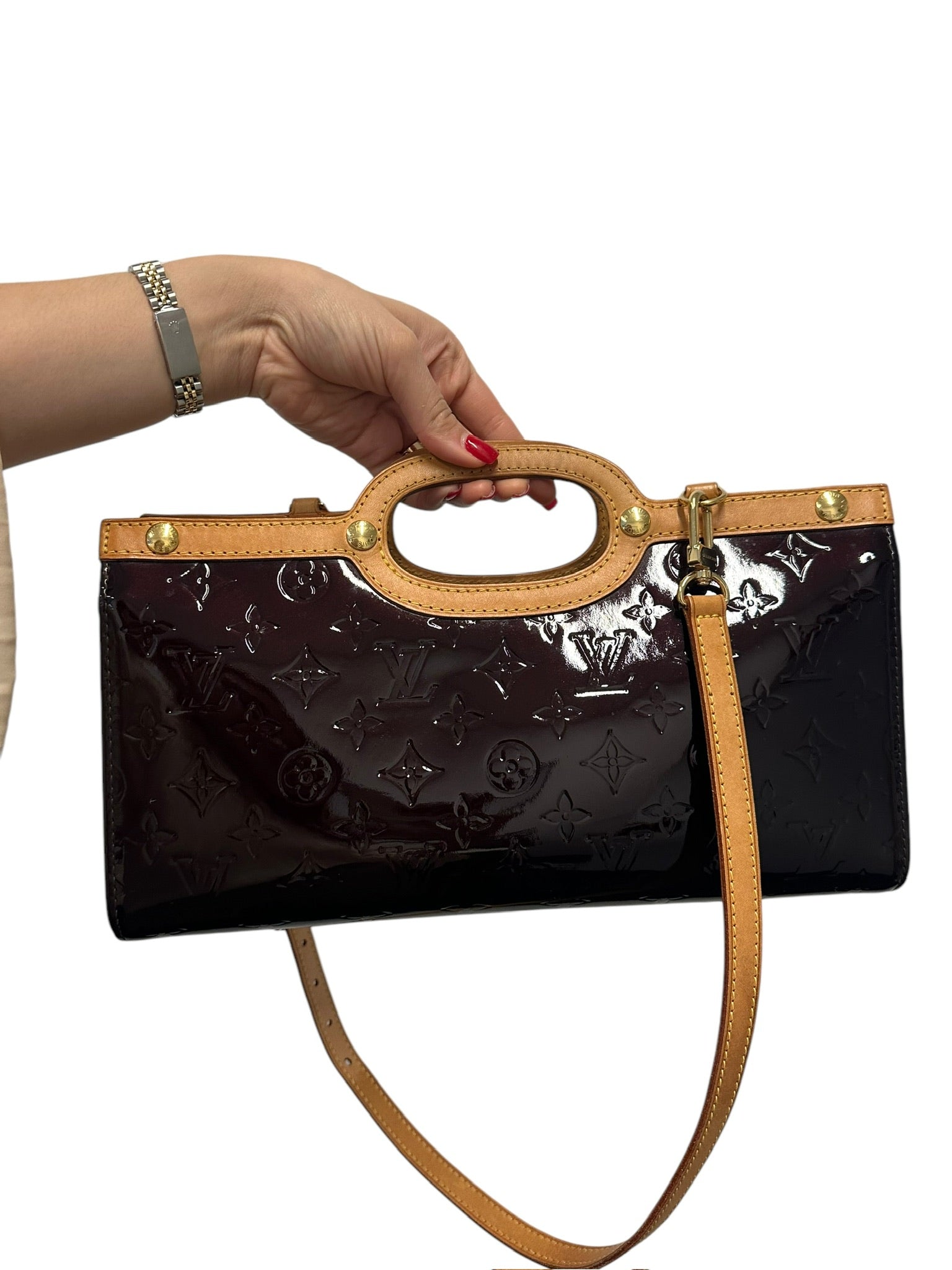 LOUIS VUITTON - Amarante Monogram Vernis Roxbury Drive Bag