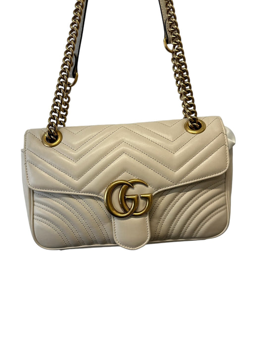 GUCCI - White Matelasse Calfskin Small GG Marmont Bag