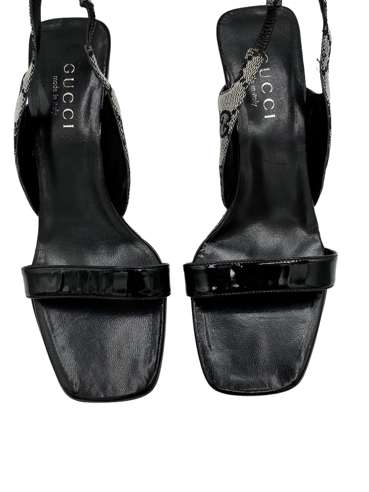 GUCCI - Sandalias de charol en jacquard blanco y negro talla 36C