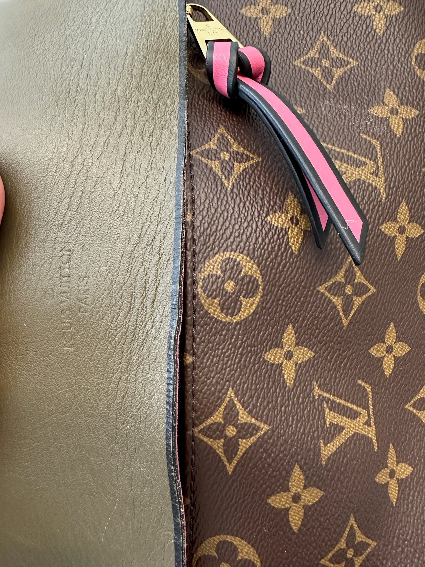 LOUIS VUITTON - Khaki Monogram Canvas Tuileries Besace Crossbody Bag