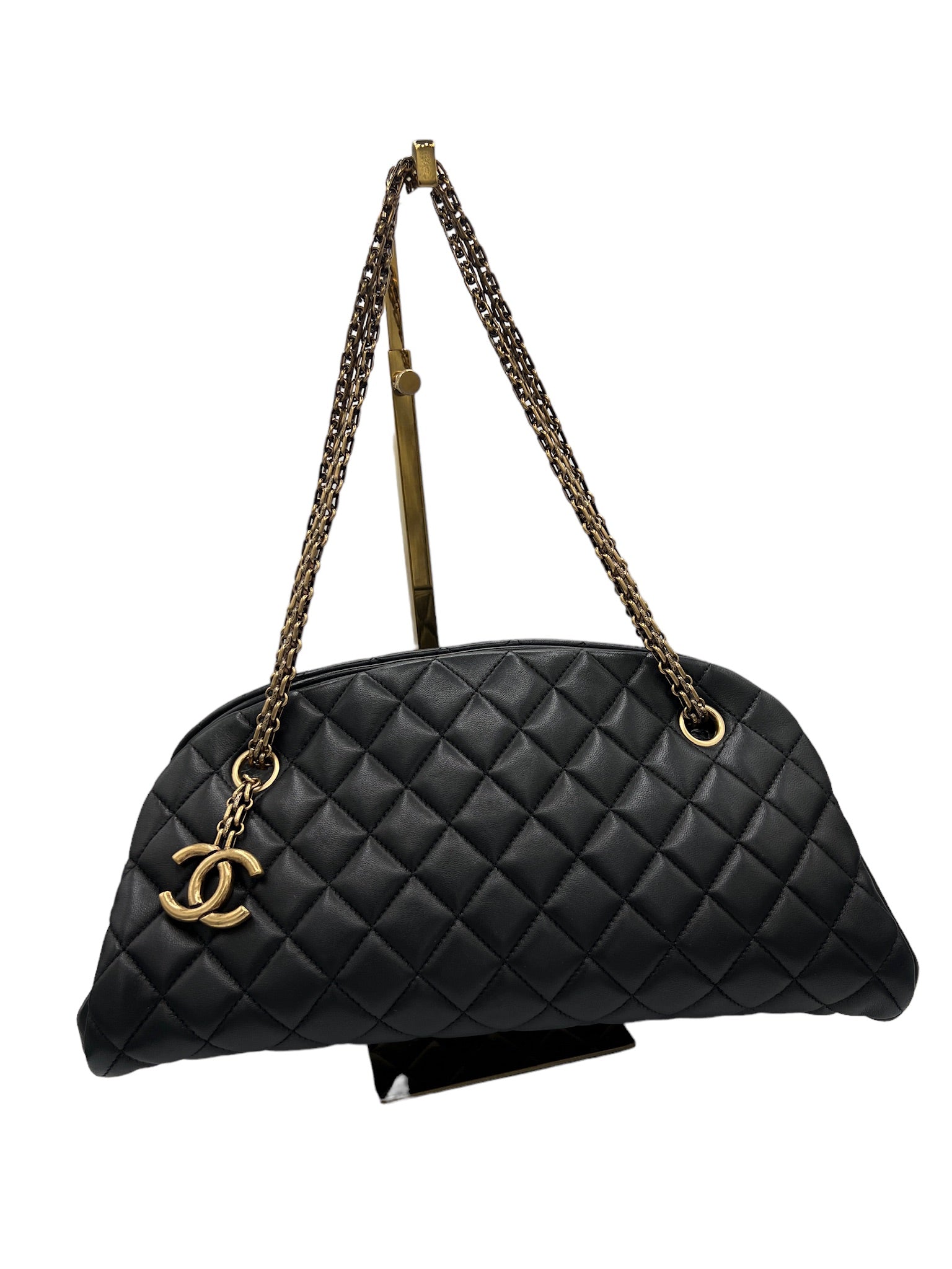 CHANEL - Bolso de hombro tipo bowling Mademoiselle