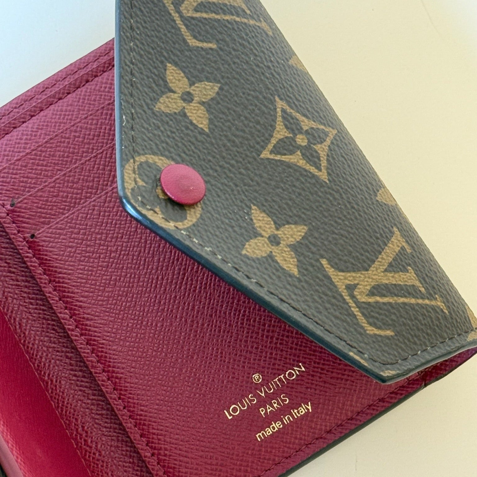 PRE-OWNED LV Monogram Canvas Victorine Wallet 