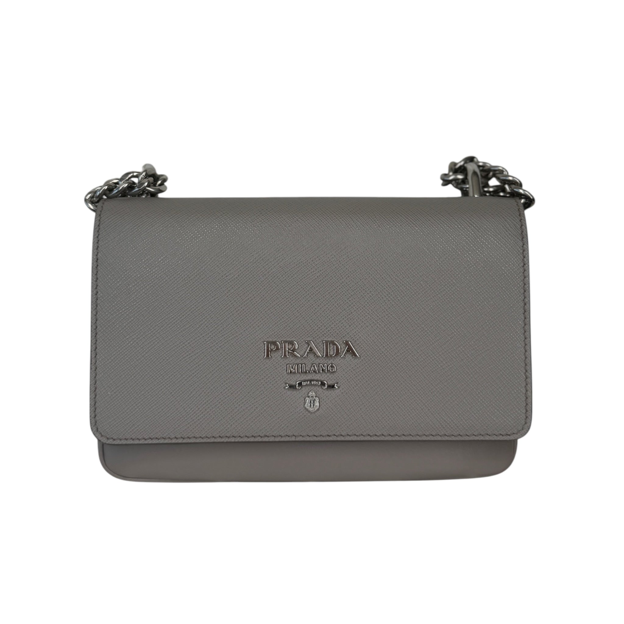 Bolso bandolera con solapa de piel saffiano gris USADO