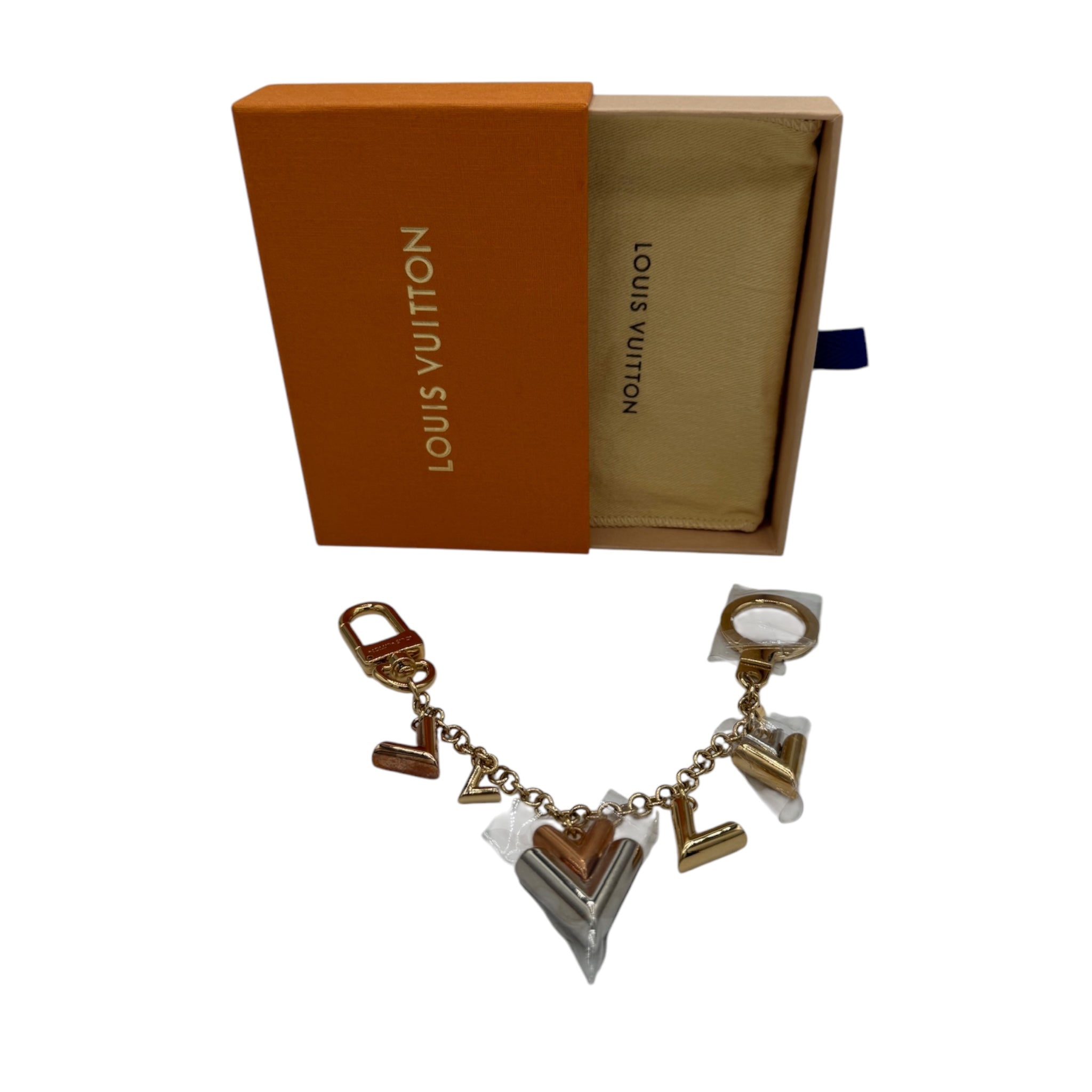 PRE-ONWED LV Jingle V Long Bag Charm