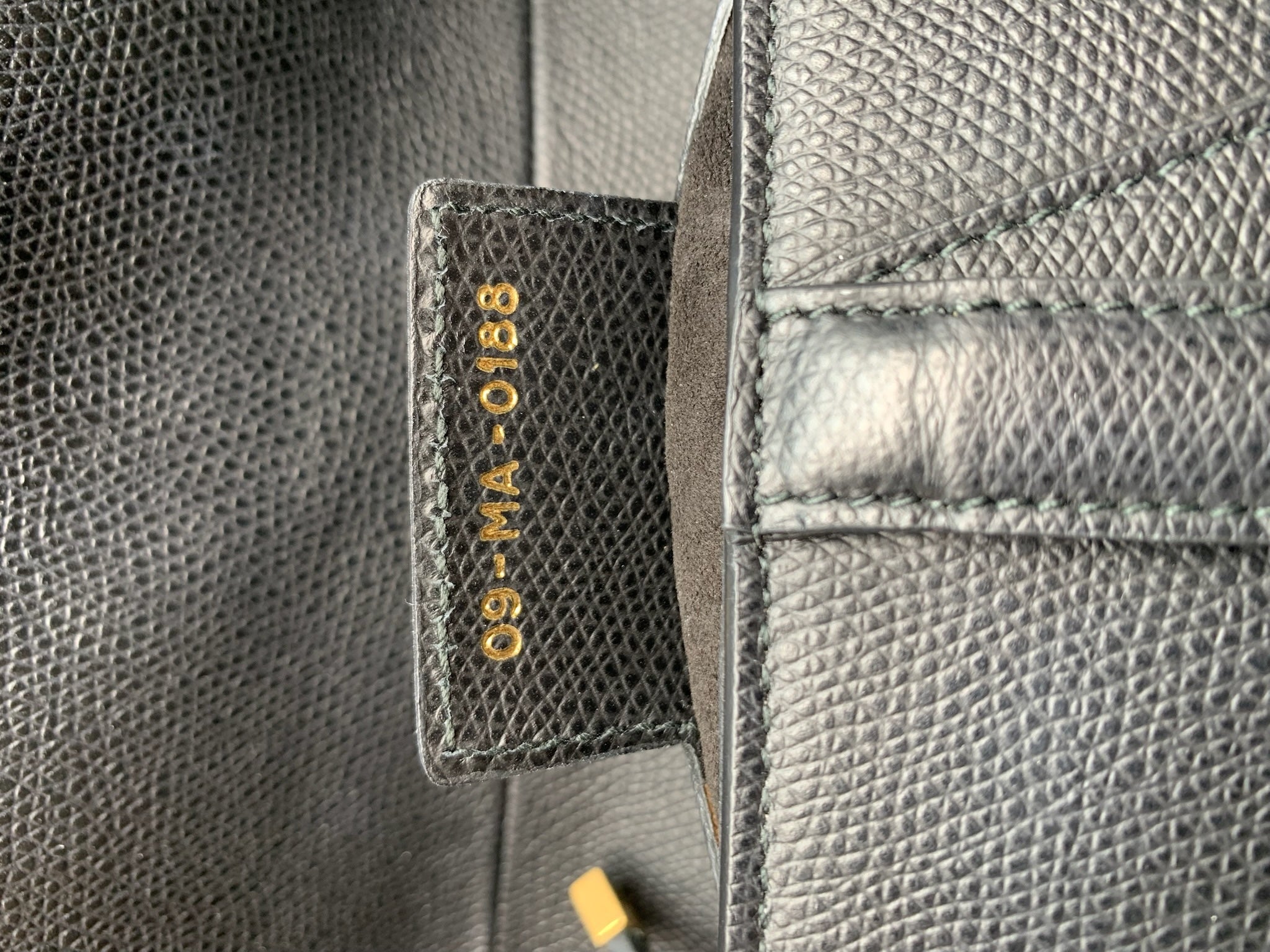 Bolso de hombro Saddle de piel granulada negra CD USADO