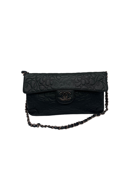 CHANEL - Camellia Black Rose Quilted WOC