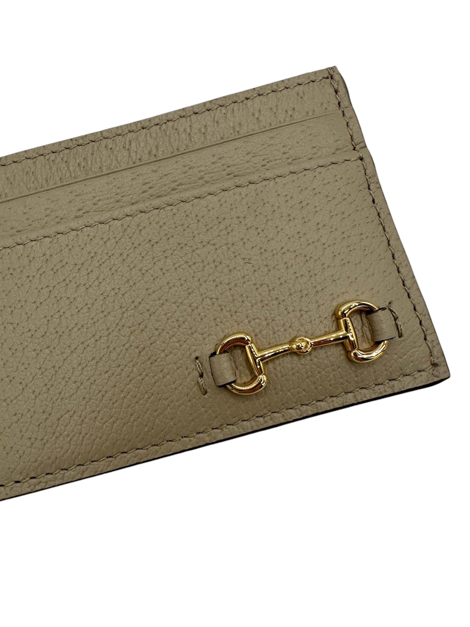 GUCCI - Tarjetero Horsebit de piel beige y dorada