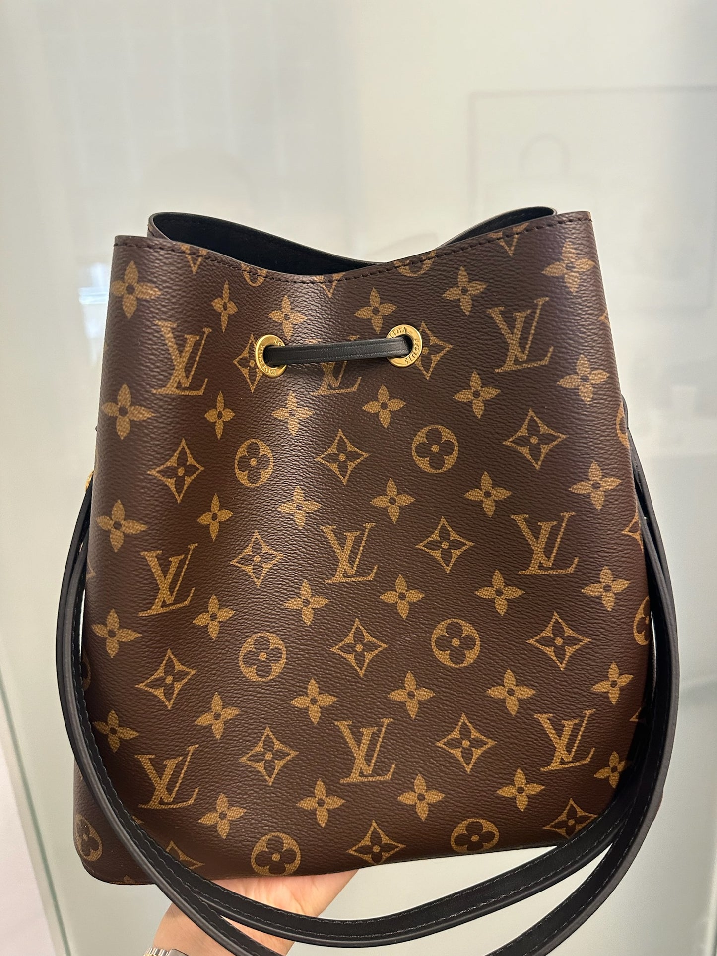 LOUIS VUITTON - Black Monogram Neonoe MM