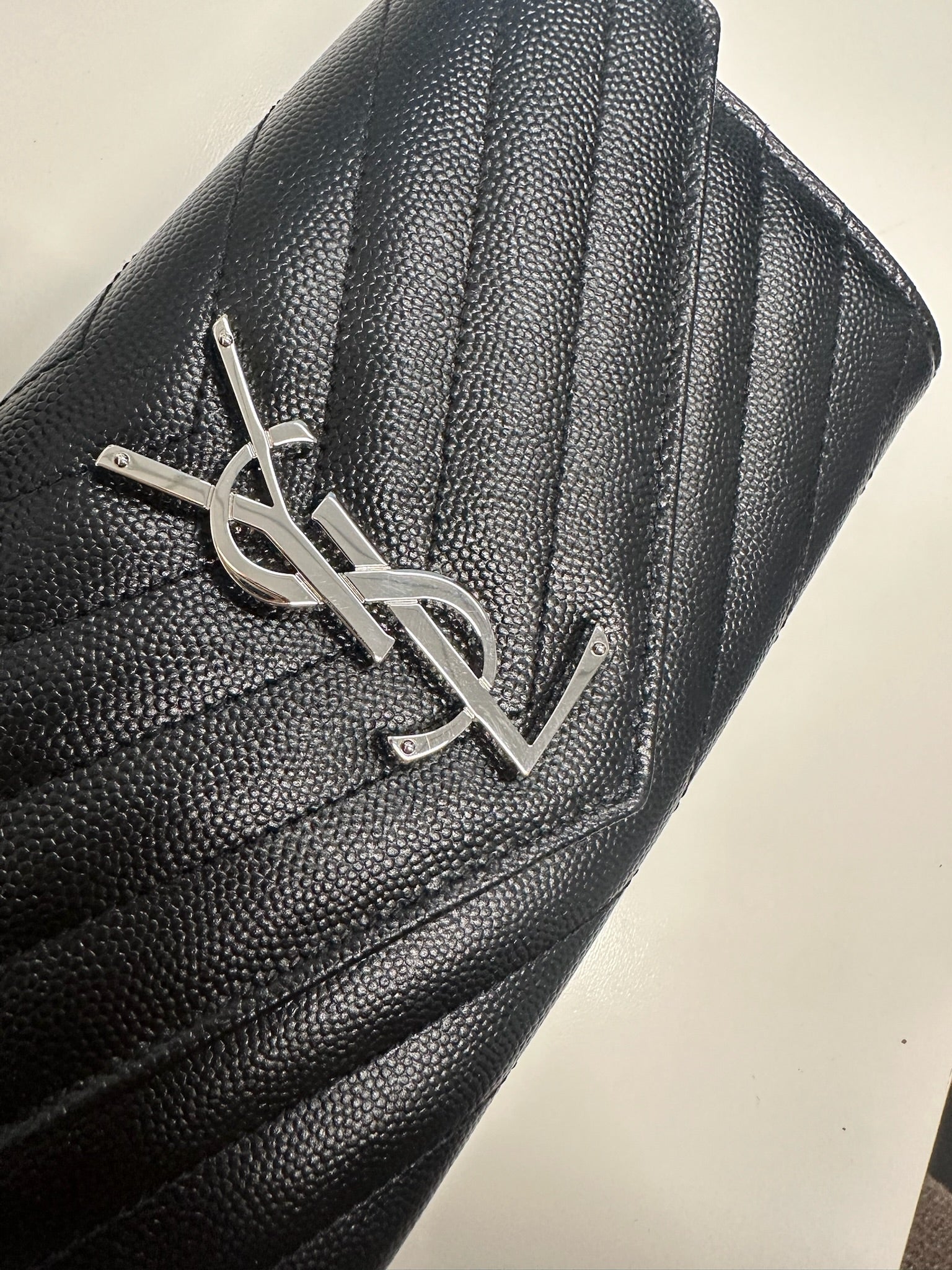 SAINT LAURENT - Black Grain De Poudre Matelasse Cassandre Large Flap Wallet