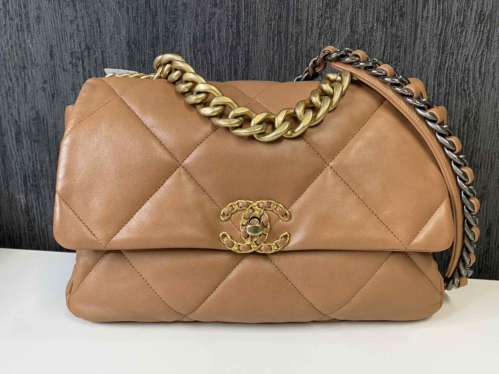 PRE-OWNED Timeless CC 19 Classic Large Flap Bag Dark Caramel Beige (ULT. PART)