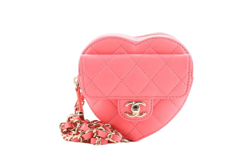 CHANEL - Clutch CC in love con forma de corazón