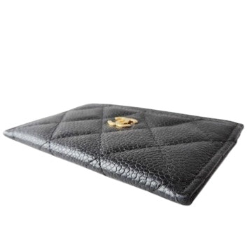 Portatarjetas CC Matelasse de segunda mano, piel de caviar negra