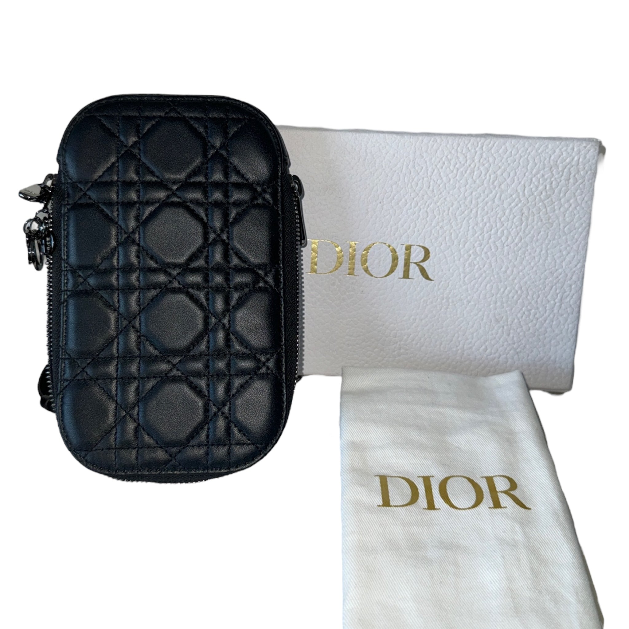 Bolso bandolera de cuero negro Cannage con soporte para teléfono CD USADO
