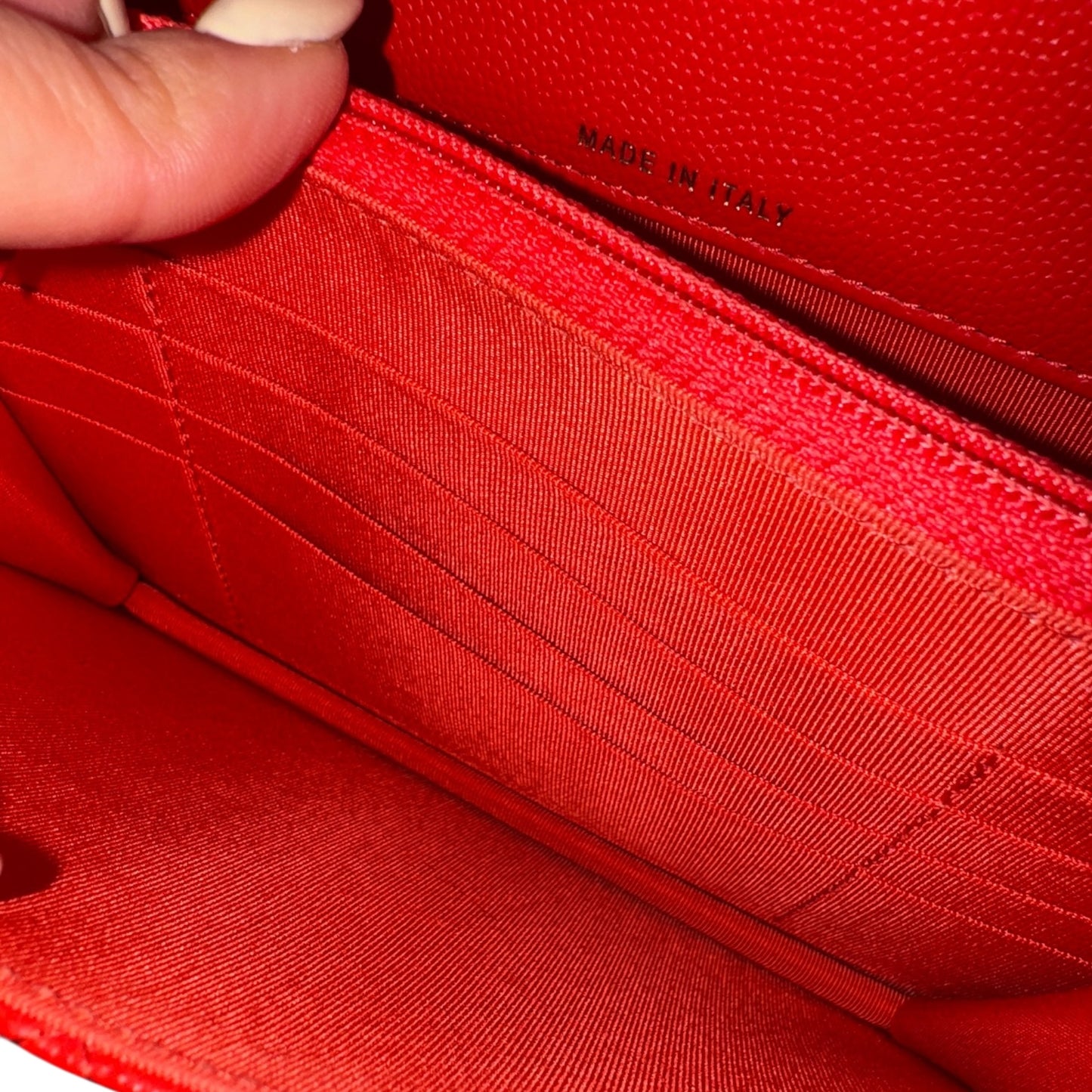 PRE-OWNED CC Caviar Quilted Square Wallet On Chain WOC Dark Red Shoulder Bag