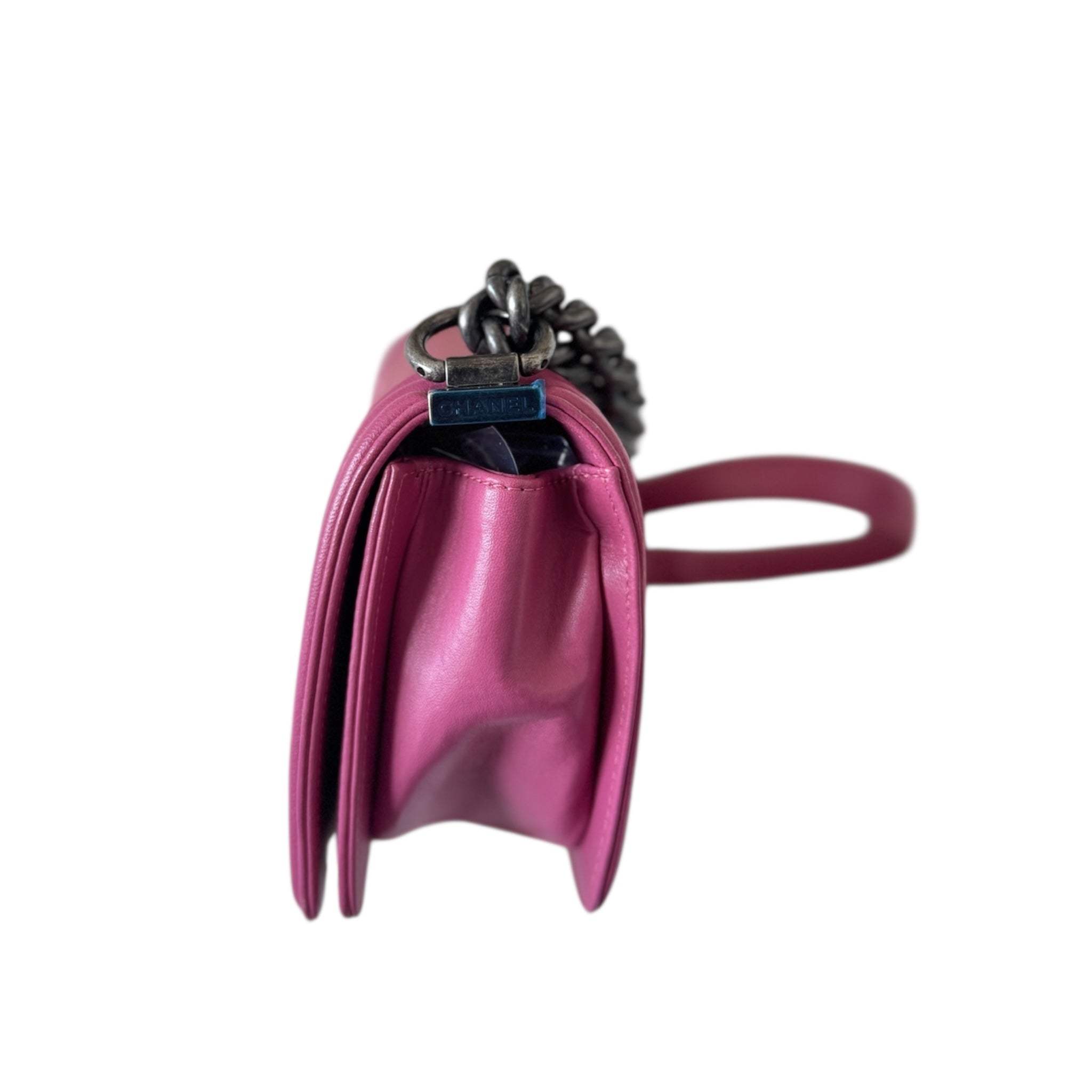 Bolso de hombro pequeño Stingray con solapa CC Pink Boy de segunda mano