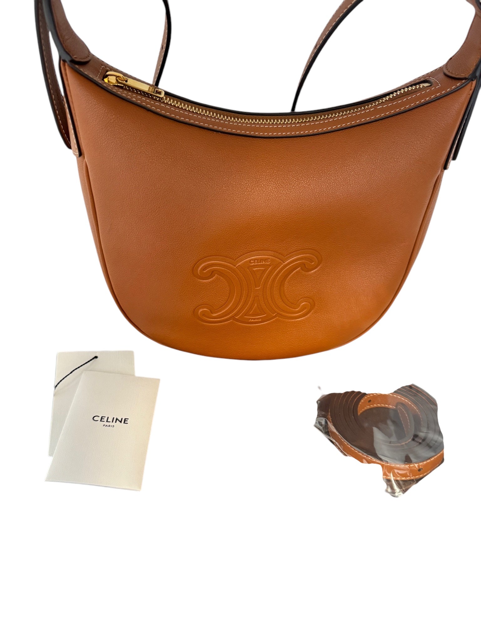 CELINE - Bolso pequeño Helolse Triomphe de piel de becerro color canela