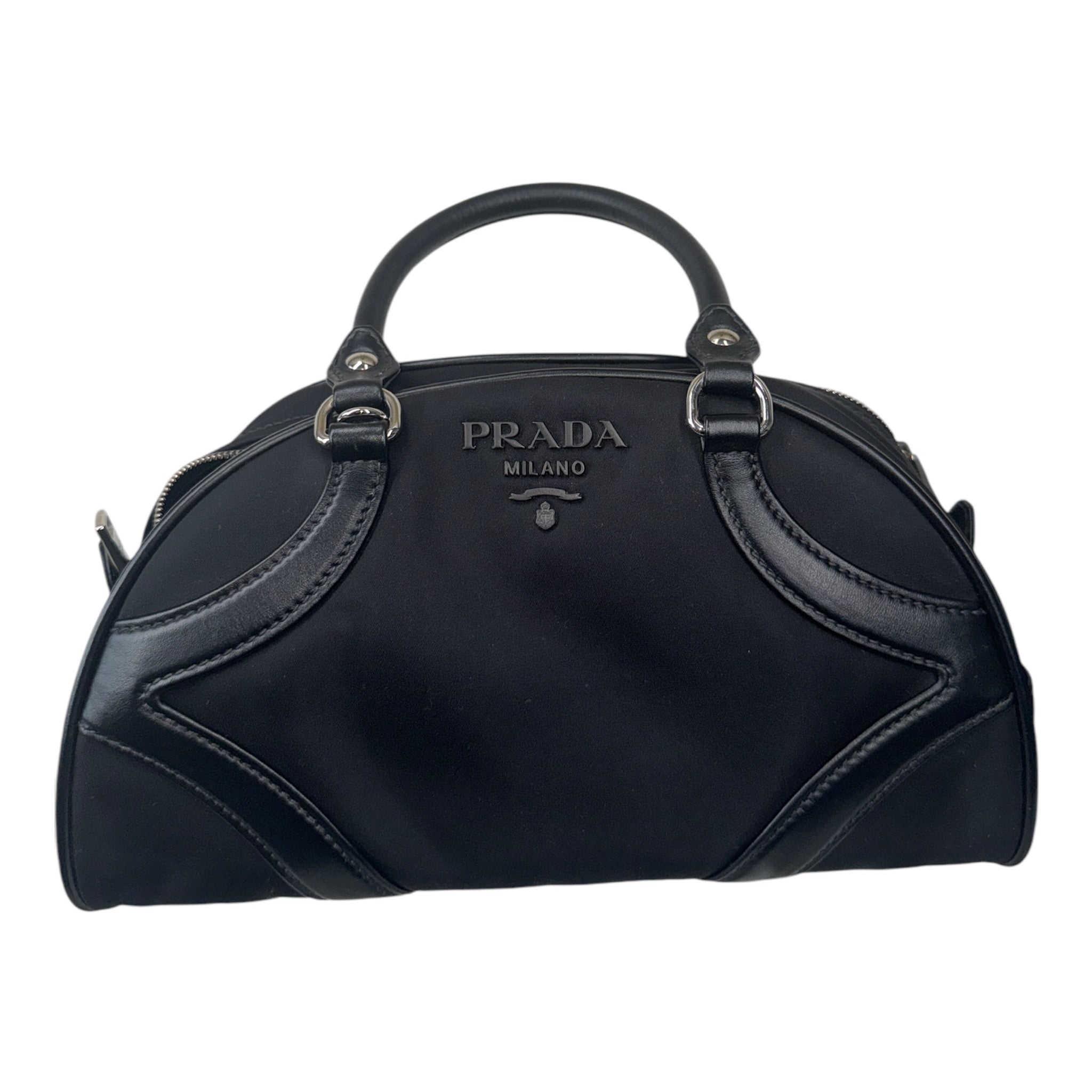 Bolso de hombro de nailon estilo bowling negro USADO