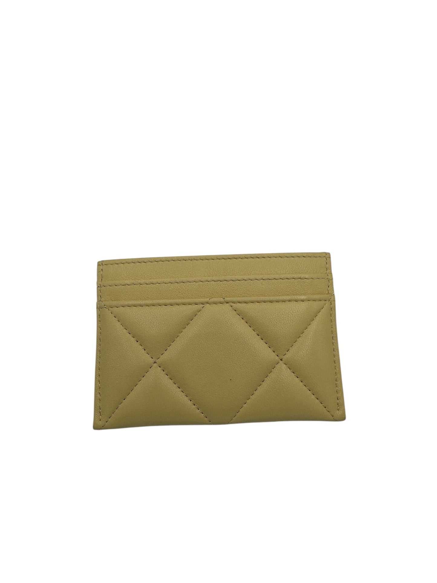 PRE-OWNED CC Yellow 19 Card Holder Quilted Leather