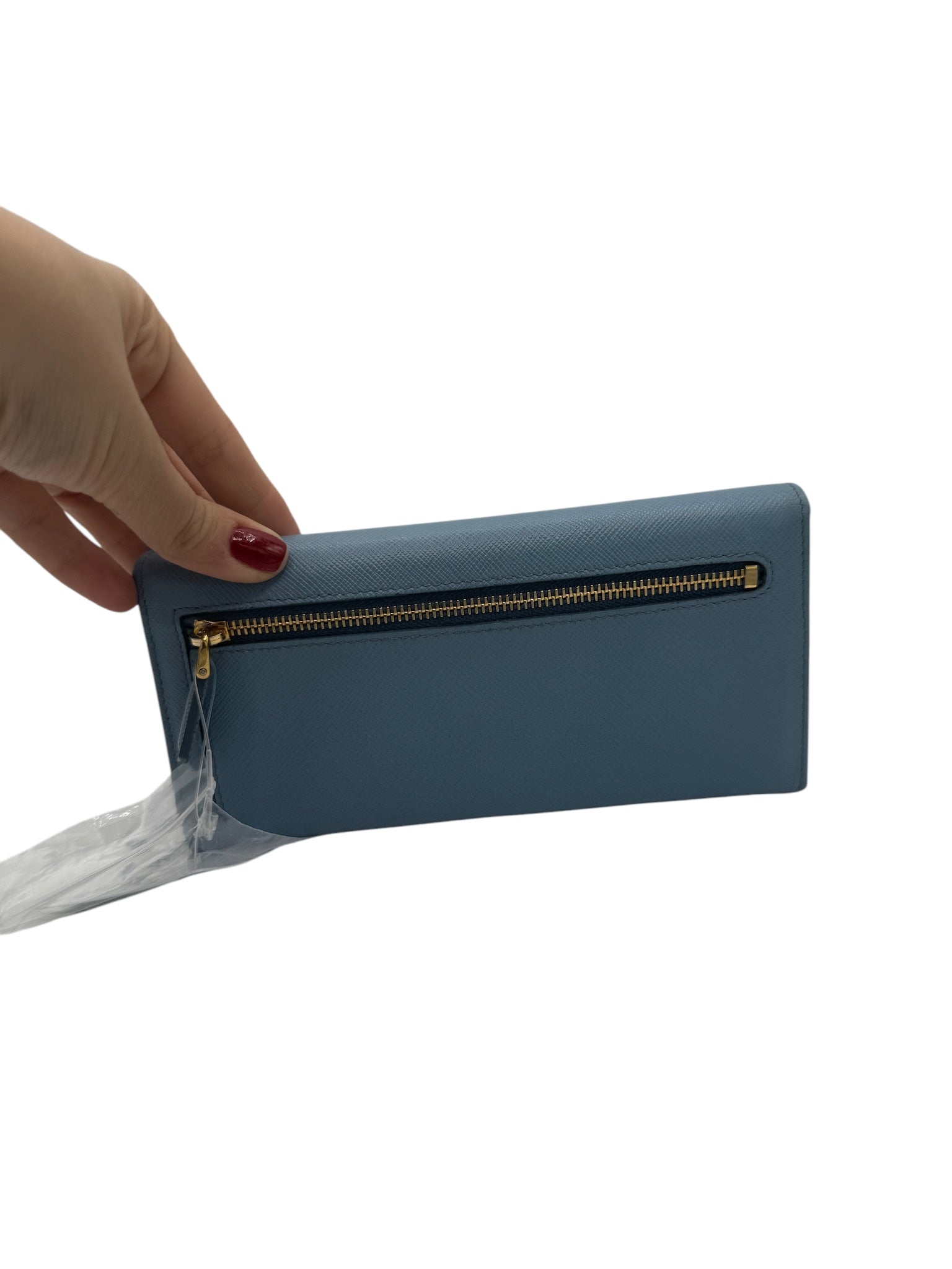 Cartera continental de piel saffiano azul claro de segunda mano