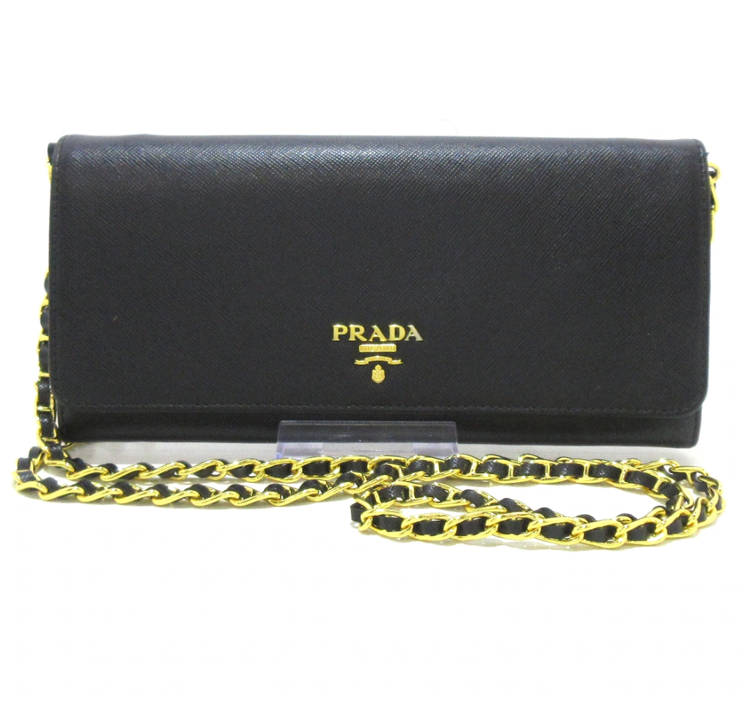 PRADA - Black Saffiano Leather Logo Wallet