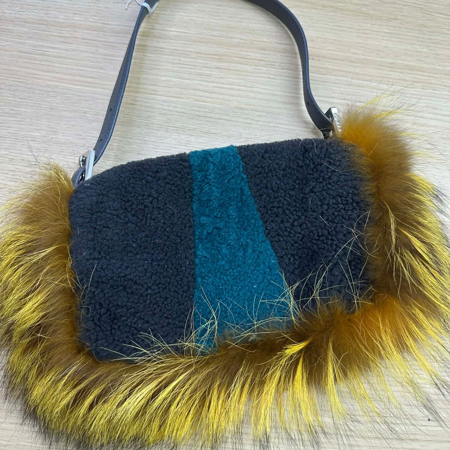 PRE-OWNED Mamma Bucket Monster Black Yellow (PART 1)