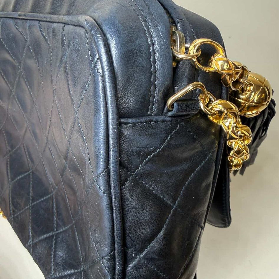 PRE-OWNED CC Black Front Pocket Camera Bag Lambskin Shoulder Bag