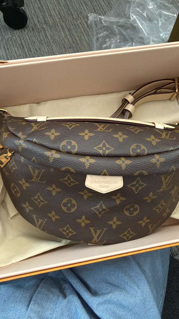 PRE-OWNED LV Monogram Bumbag