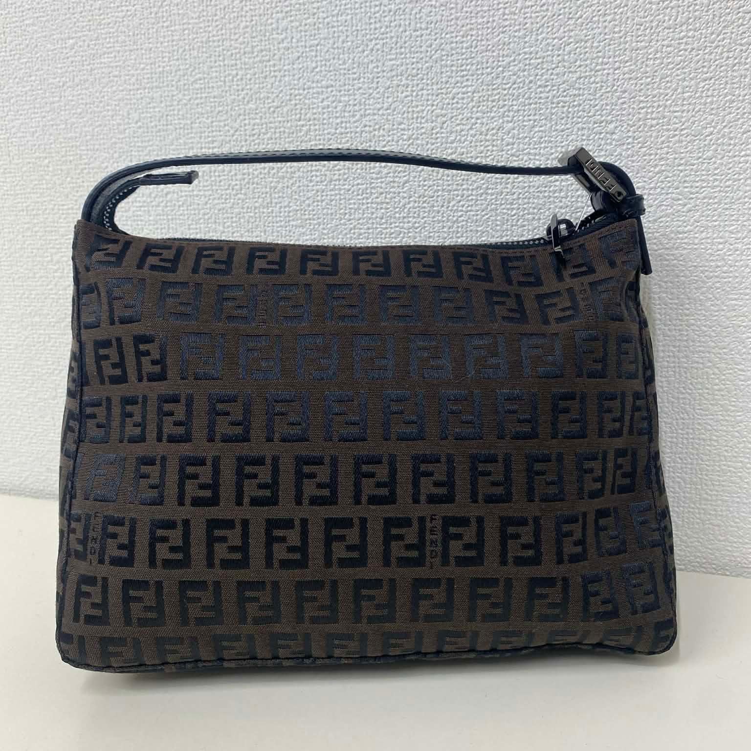 PRE-OWNED Fendi Baguette Zucca Zucchino Handbag (PART I)