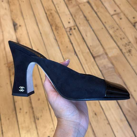 PRE-OWNED CC Suede Kidskin & Patent Calfskin Mules 38