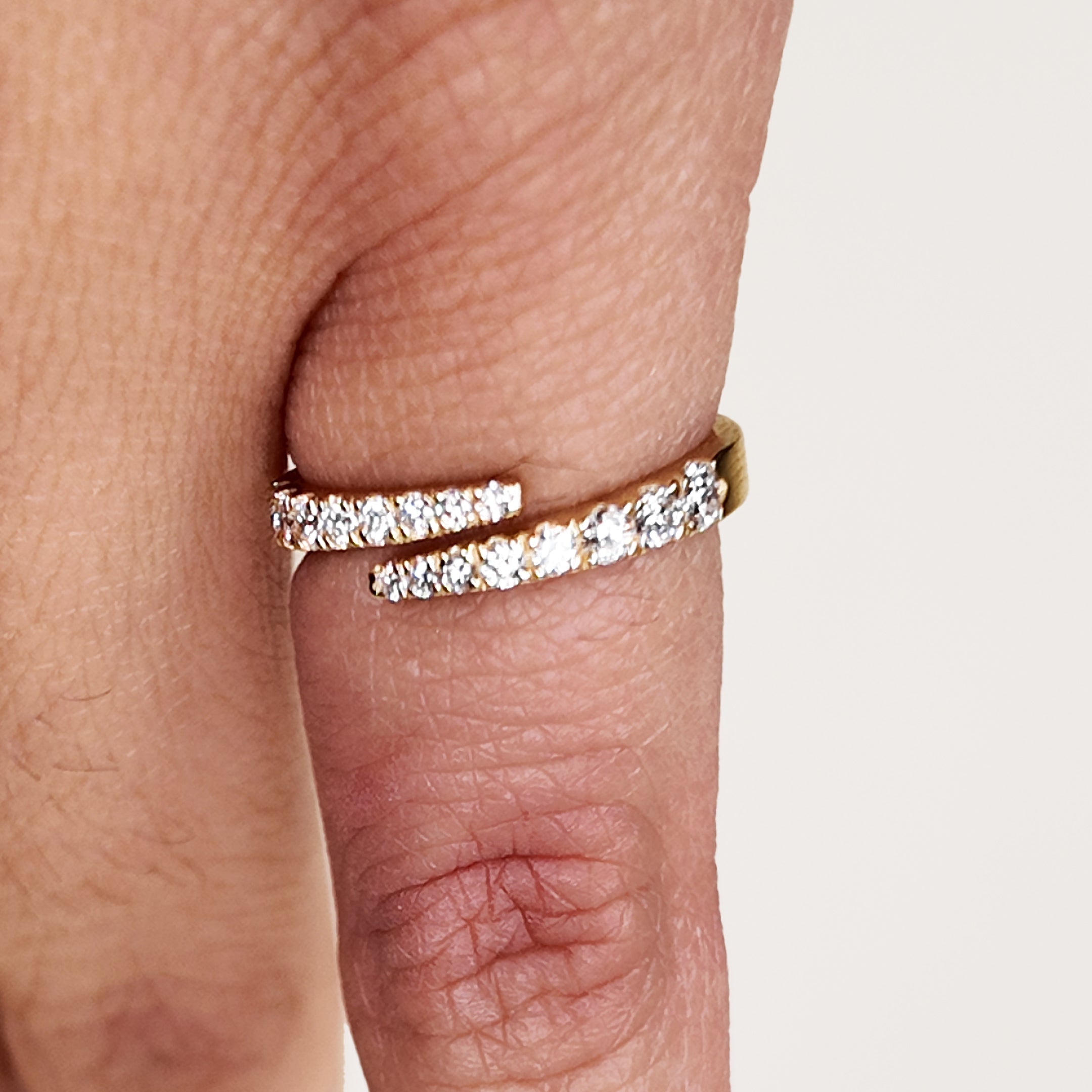 Lab Diamonds Bridge Pinky Ring – 0.65 ct