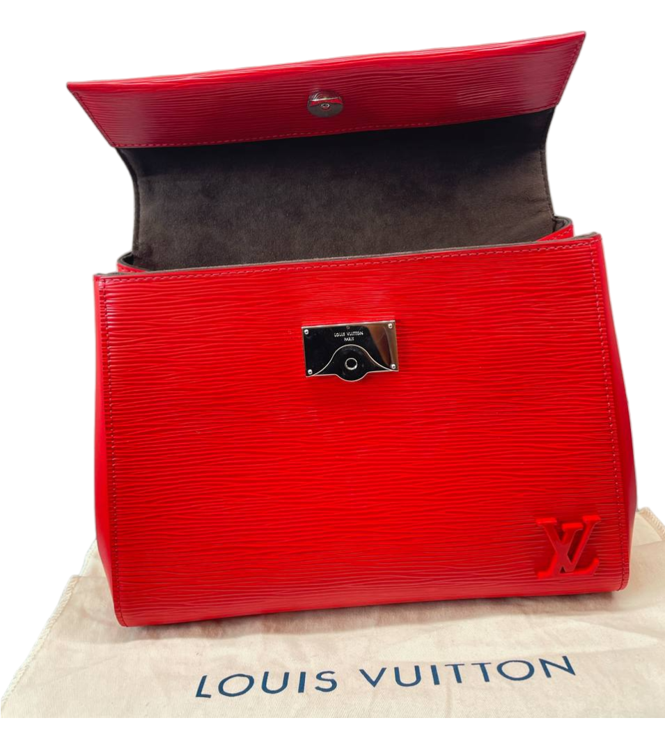 Louis Vuitton Cluny Mini Handbag Epi Leather Silver Color Hardware –  EliteLaza
