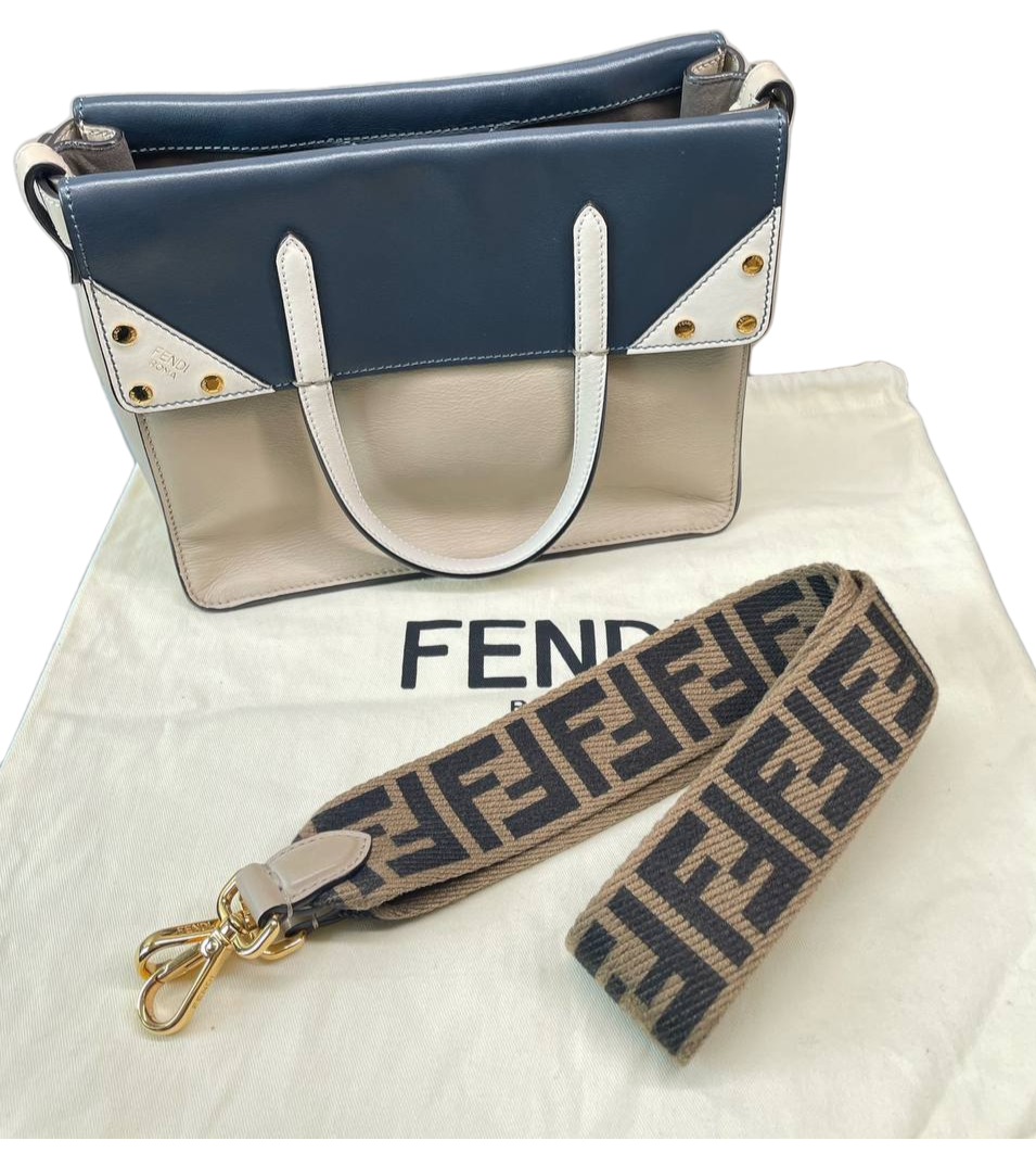 FENDI - Flip Tote Leather Small