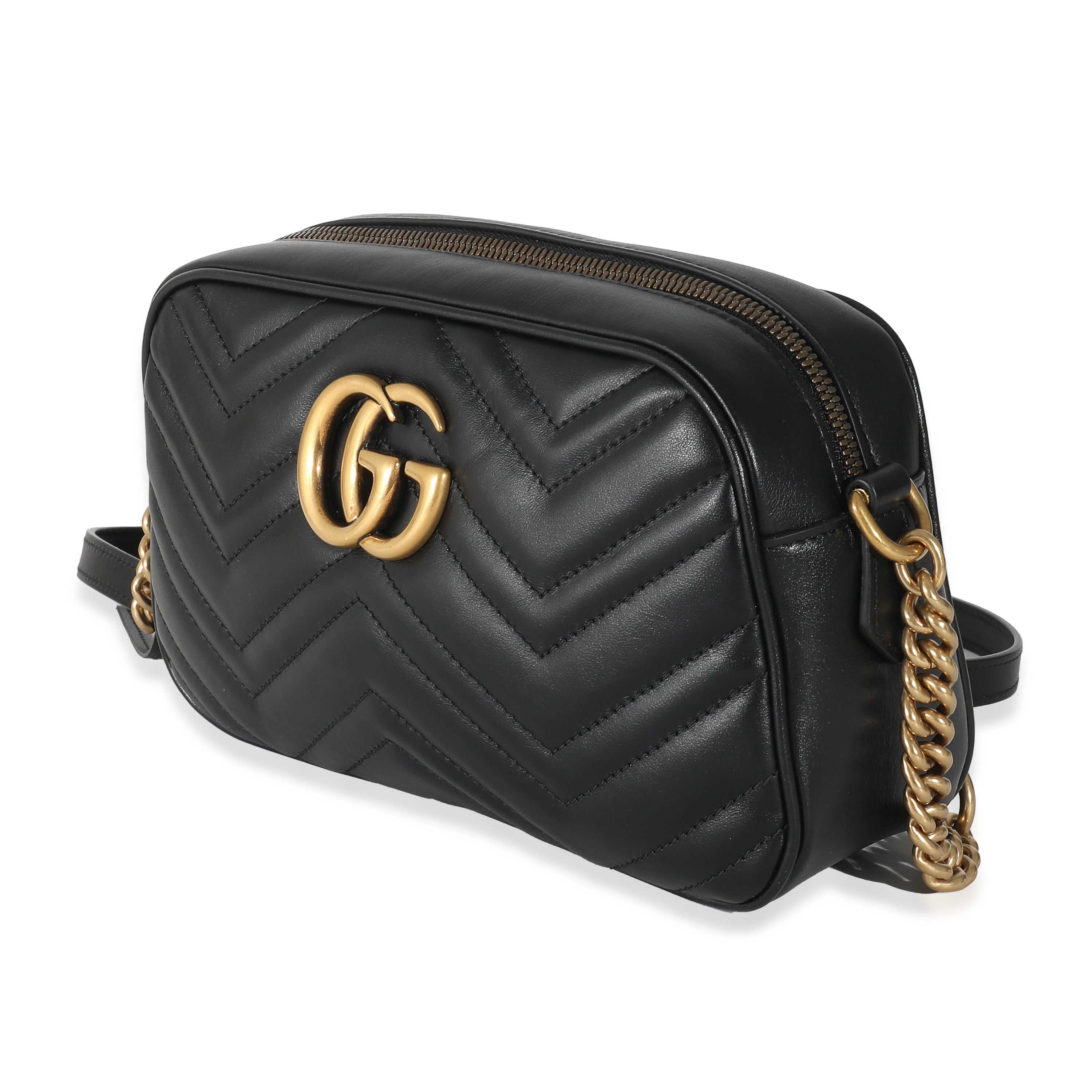 GUCCI - Bolso para cámara GG Marmont pequeño en color negro Matelasse