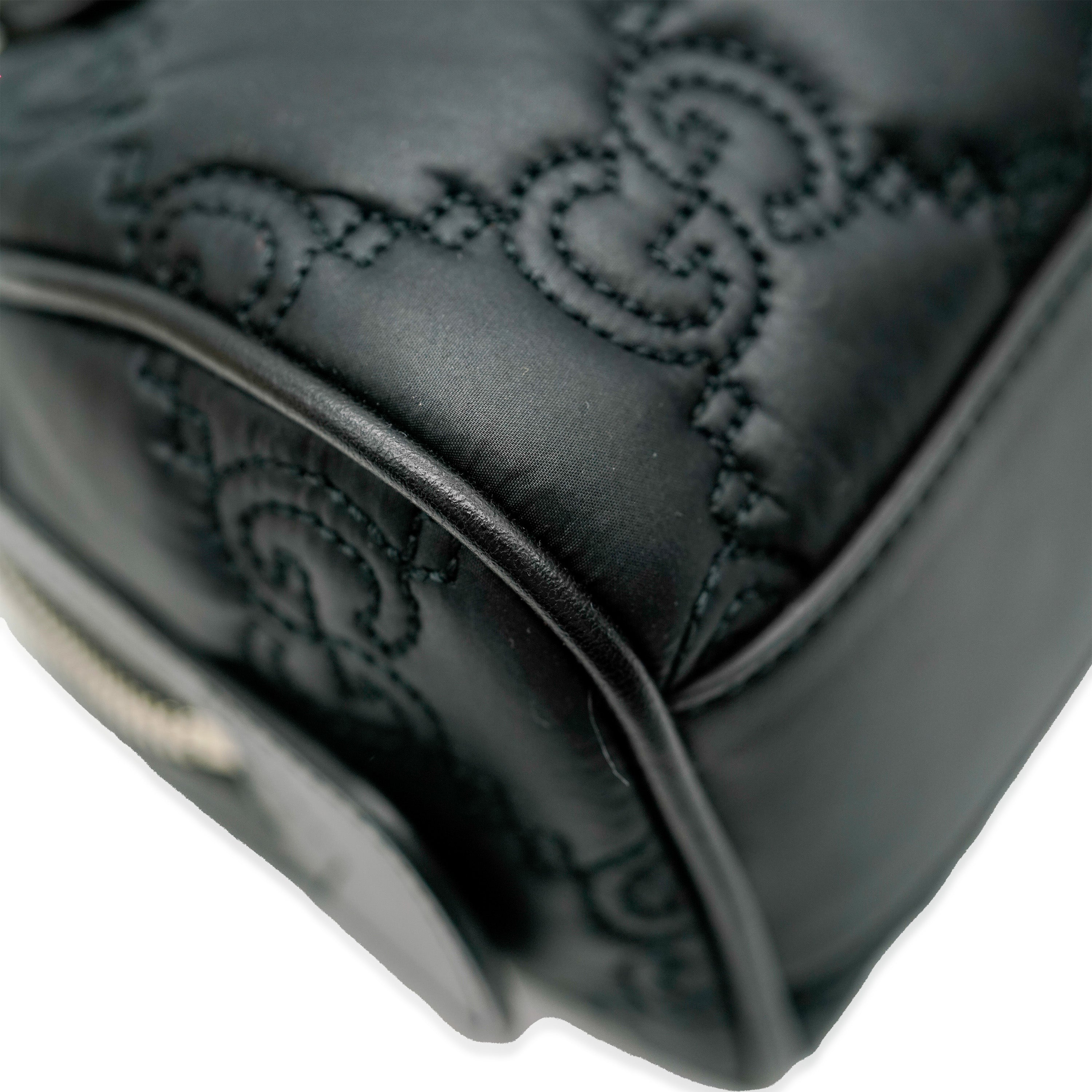 GUCCI - Bolso bombín mini GG Matelassé de nailon negro 